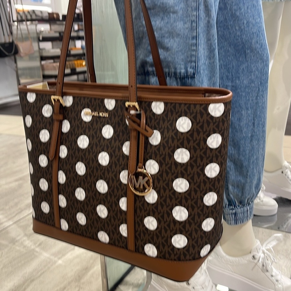 MICHAEL KORS JET SET TRAVEL LARGE TZ SHOULDER TOTE BAG MK BROWN DOTS CARRYALL - Picture 10 of 16